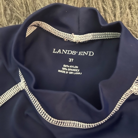 Boys Lands End Swim Tee plus Hat - Picture 2 of 4